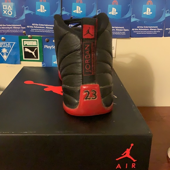 Jordan retro 12 flu game - Picture 2 of 10